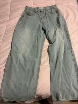 Fashion nova jeans!
