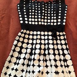 Beautiful Dress Brand New Size 6