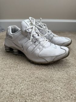 Women’s White Nike Shox Size 8.5