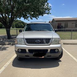 2003 Ford Explorer