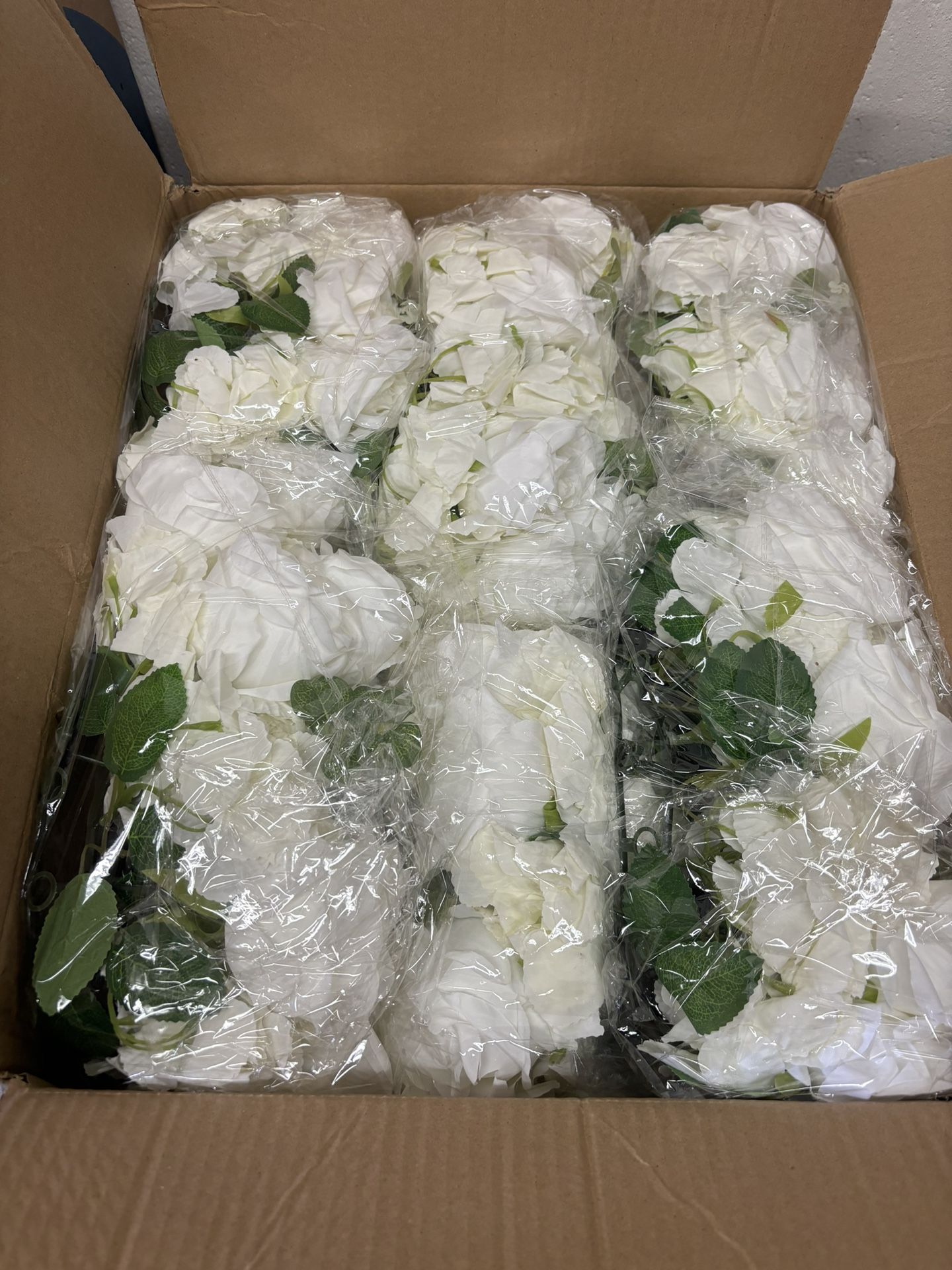  Artificial Flower Balls Wedding Centerpieces 6 Pcs 15.7" Large Brand New - Retail $130 $75 Cash or E-pay RI Daily Deals Message for appt. https://www