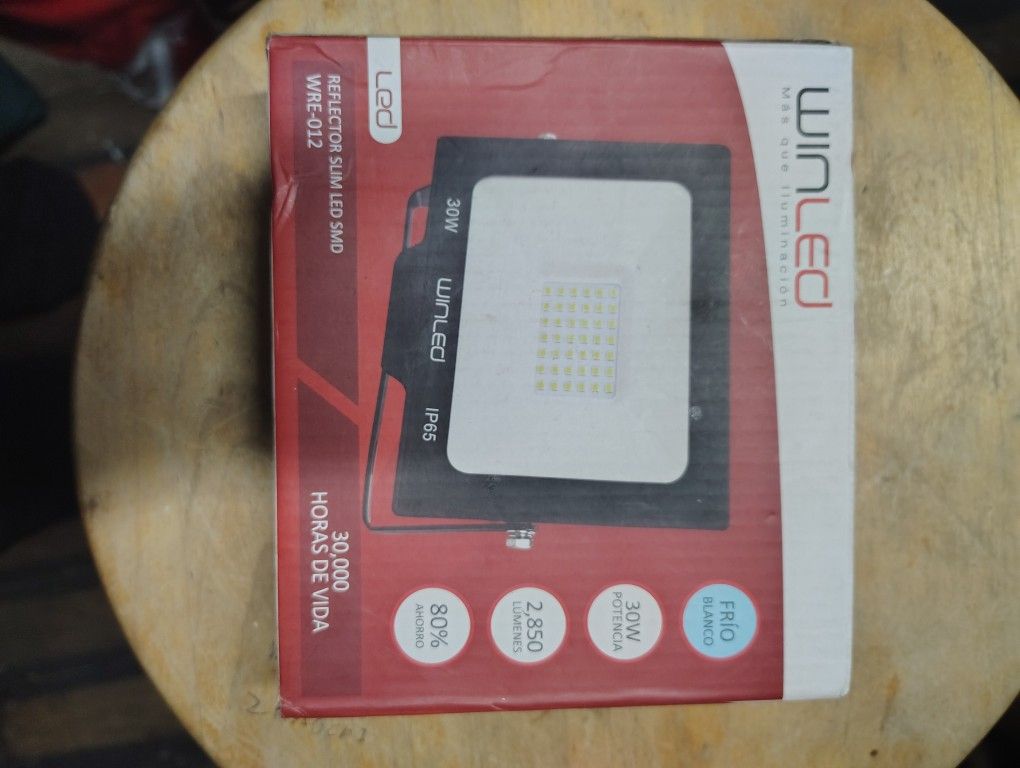 Winled 30W LED Light
