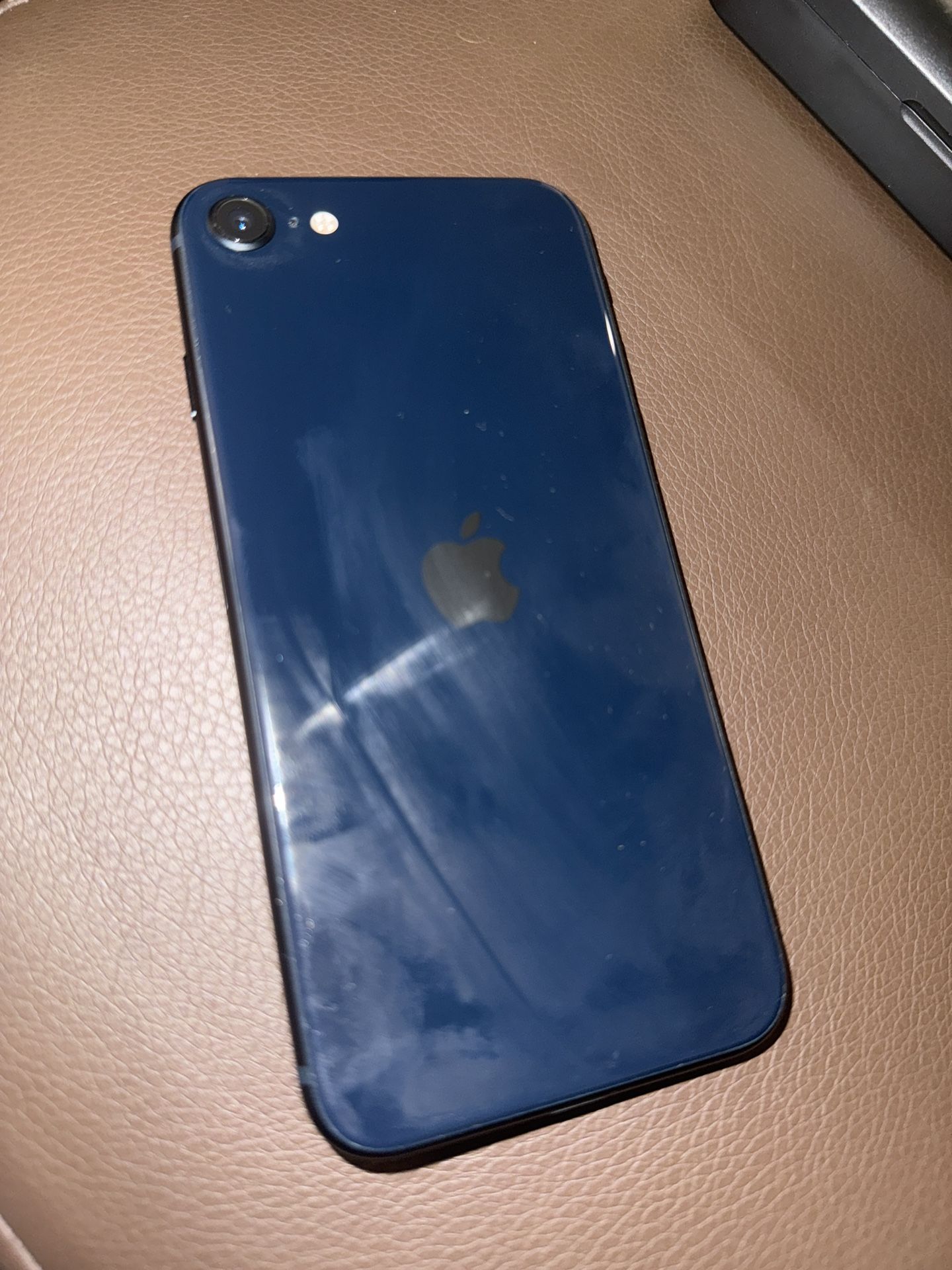 iPhone SE (2022) 64GB Midnight Verizon Locked