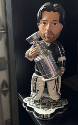 Los Angeles Kings Jonathan Quick NHL Bubble Head.