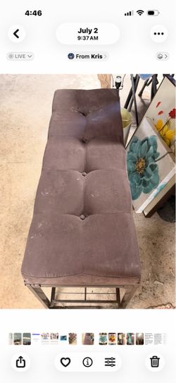 Bench folds up made of metal