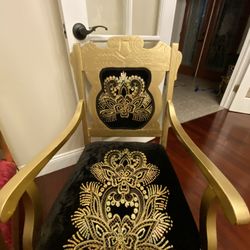 Very Gorgeous Antique Chair