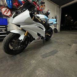 2010 Yamaha R6