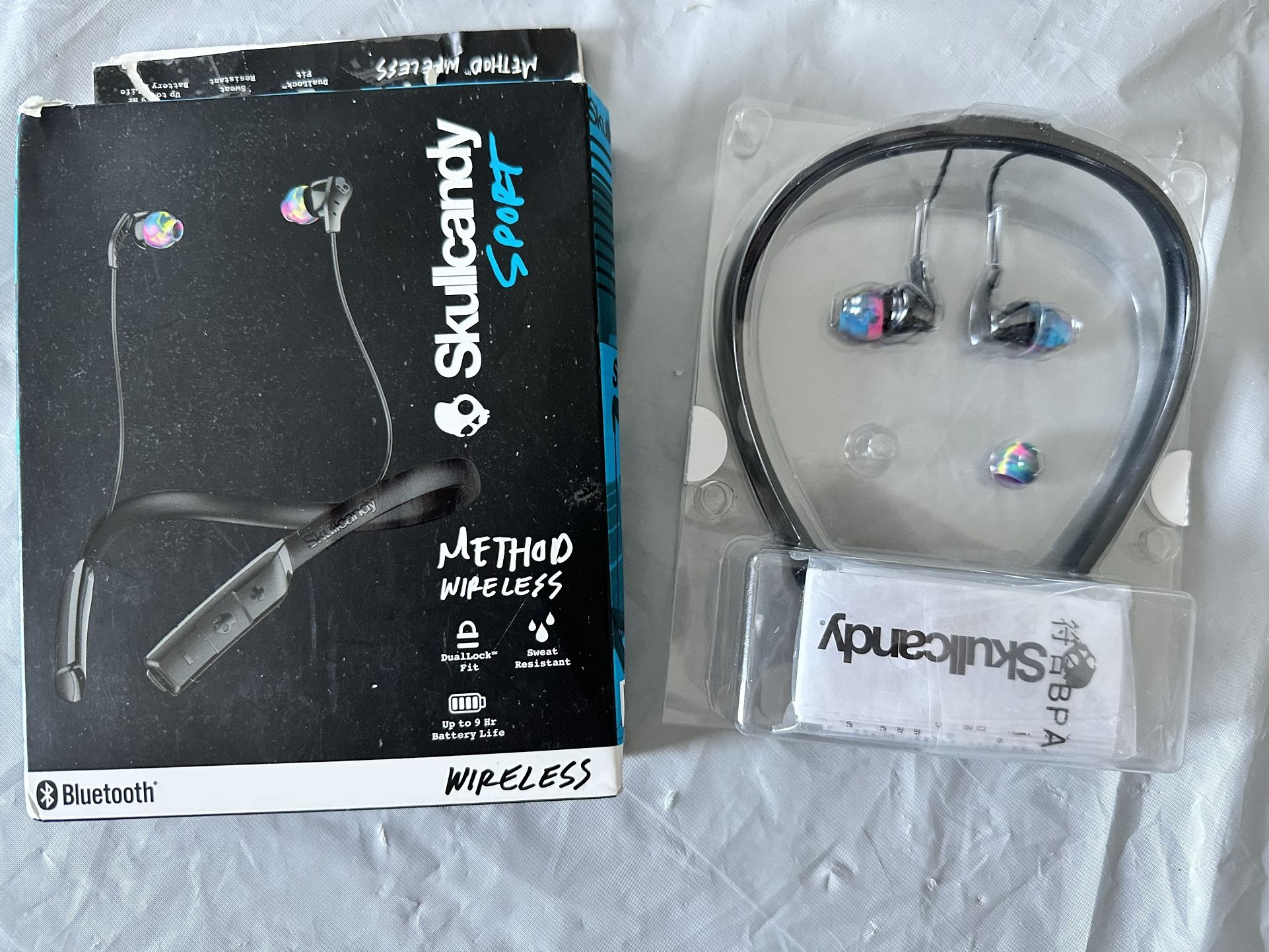 Skullcandy Bluetooth Sport Earbuds w/ Microphone