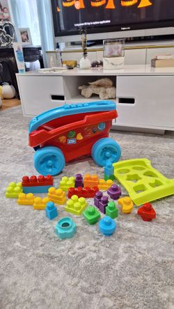 MEGA BLOKS WAGON $15