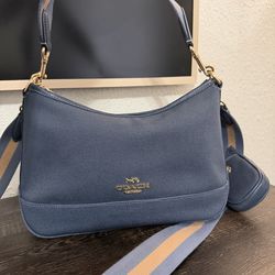 Coach Bag Never Used $180 Firm Pick Up Only cash Only