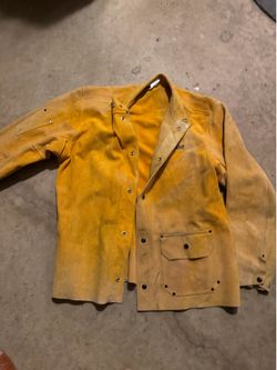 RADNOR™ Large 30" Brown Cowhide Leather Jacket With Soapstone Sleeve Pocket