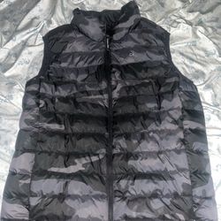 Black Camo Vest
