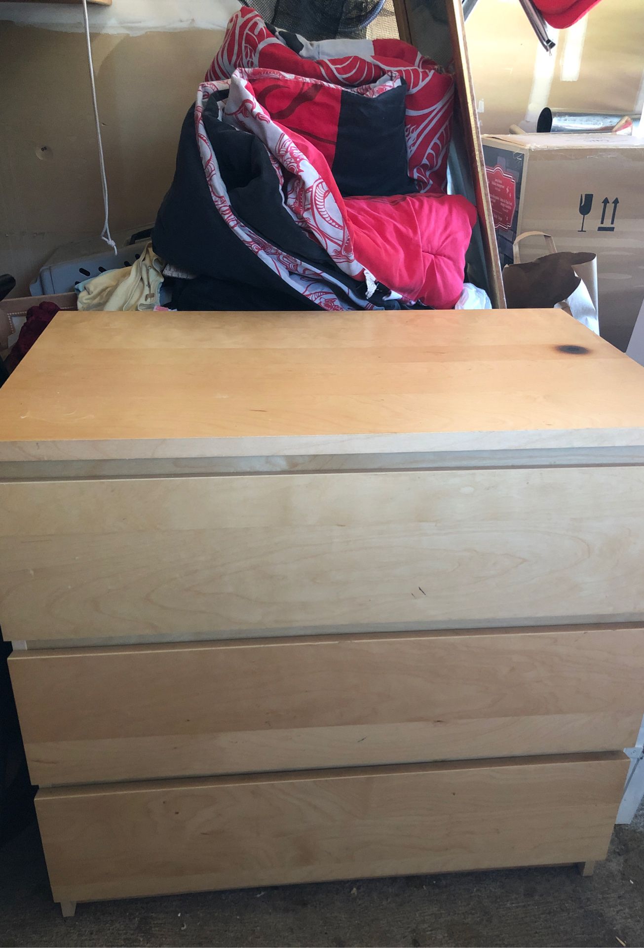 Wood dresser