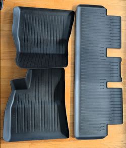 OEM Tesla Model 3 - 2018 to 2023 Floor Mats