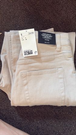 Brand new pants size 4