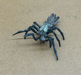 2005 Playmates KING KONG Skull Island “ARACHNO CLAW” 5in ACTION Figure 👀 (please read description)
