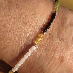 OPAL IS JUST ONE OF THE MANY STONES IN THIS, STERLING SILVER MULTI GFEMSTONE  STERLING 7.5 IN TO 10" PLEASE  READ BELOW/ MORE INFORMATION.(B-74906).