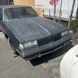 1983 Cutlass V8 For Trade No Parts 