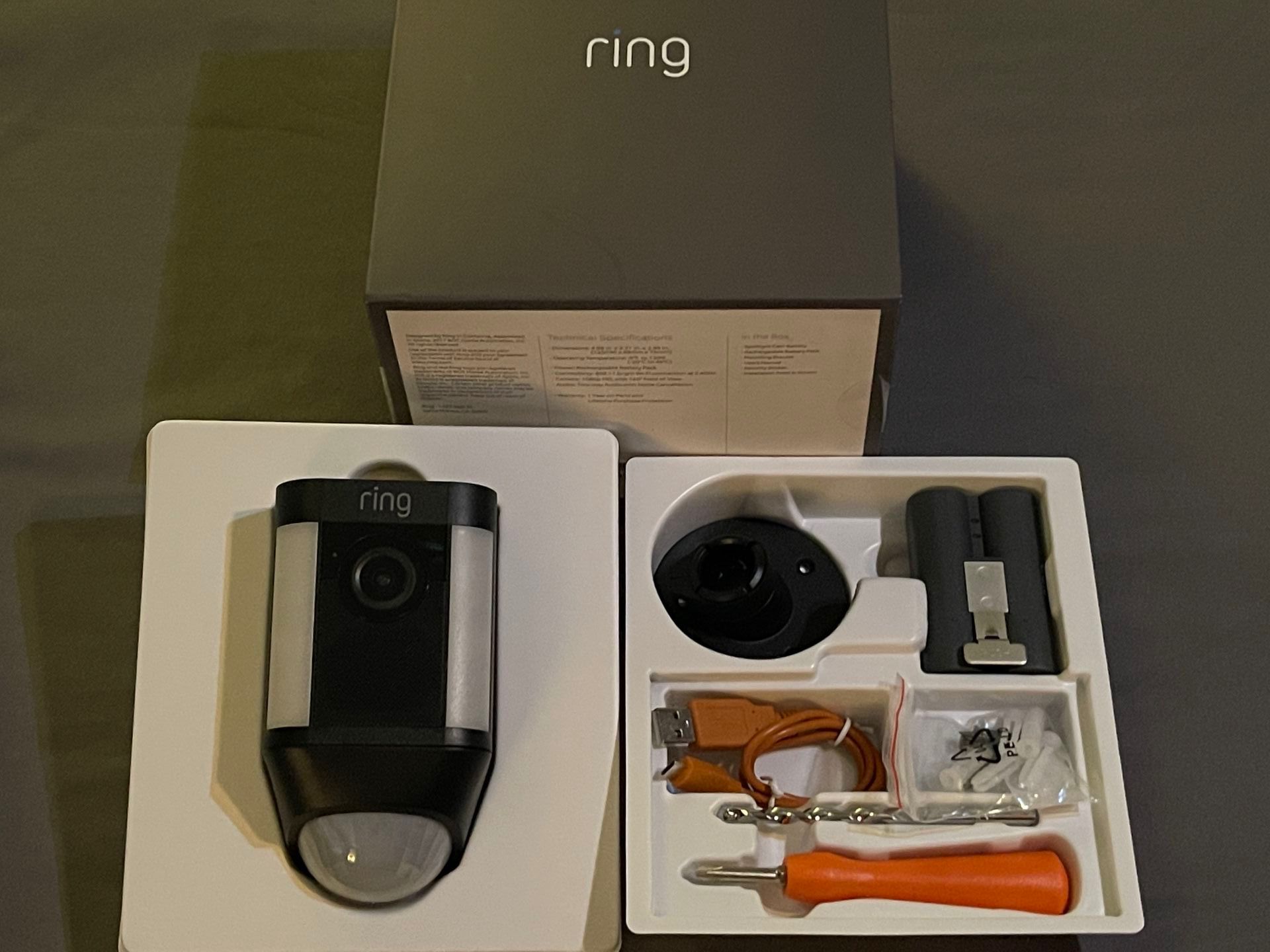 Ring 1080p HD Floodlight Cam w/ Mount