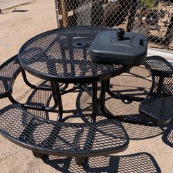 Picnic 48 inch table