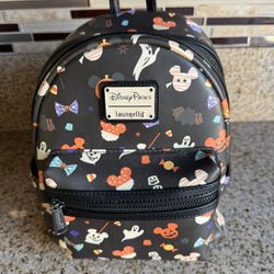 Disney backpack NWT 