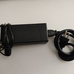 Adapter Tech 4-Pin Power Adapter (Model: STD-24050) For Sale 