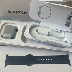 Apple Watch SE Gen 2 (GPS+Cellular) 