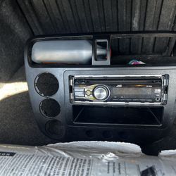JVC KD-R331 CD Car Stereo with Front AUX Input