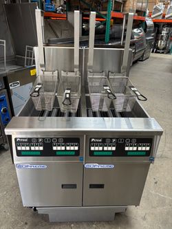 Pitco Supreme Solstice Gas Deep Fryers 50 LBS Each commercial restaurant basket lifters complete filtration system nsf