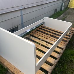 Small Bed Frame 