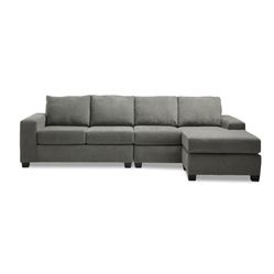 Luna 2 Piece Sectional With reverse Chaise 