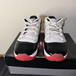 Used Jordan 11 Concord Bred Low Size 9