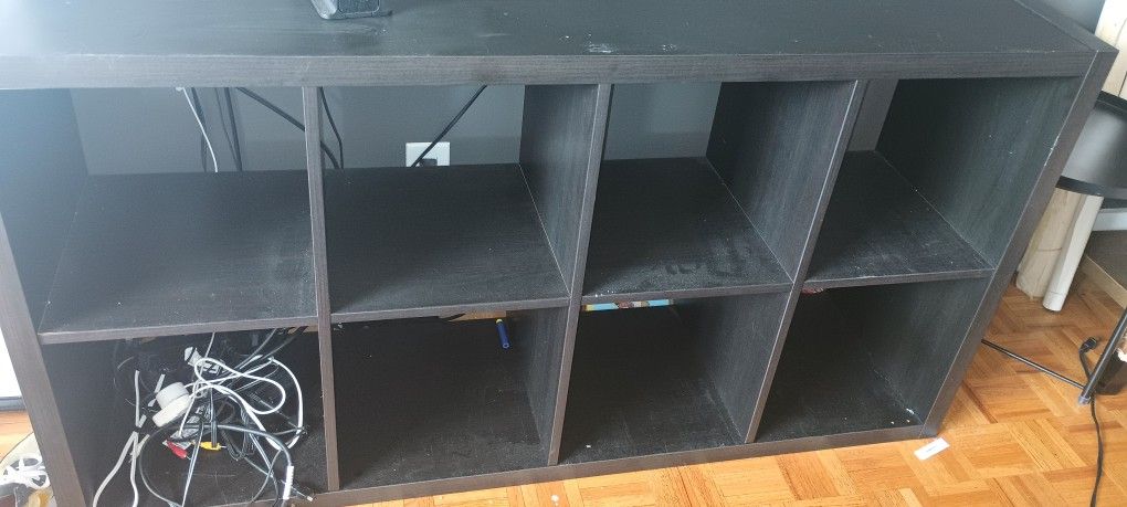 Black Cubed TV Stand