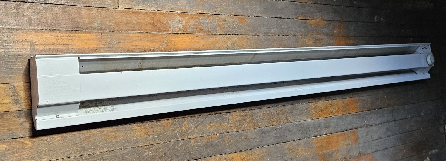 Cadet 6F1500 1W 250 5120 BTU Convection Baseboard