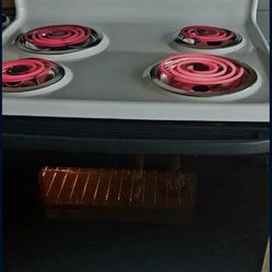 GE  STOVE 