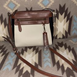 St John’s Bay Crossbody 