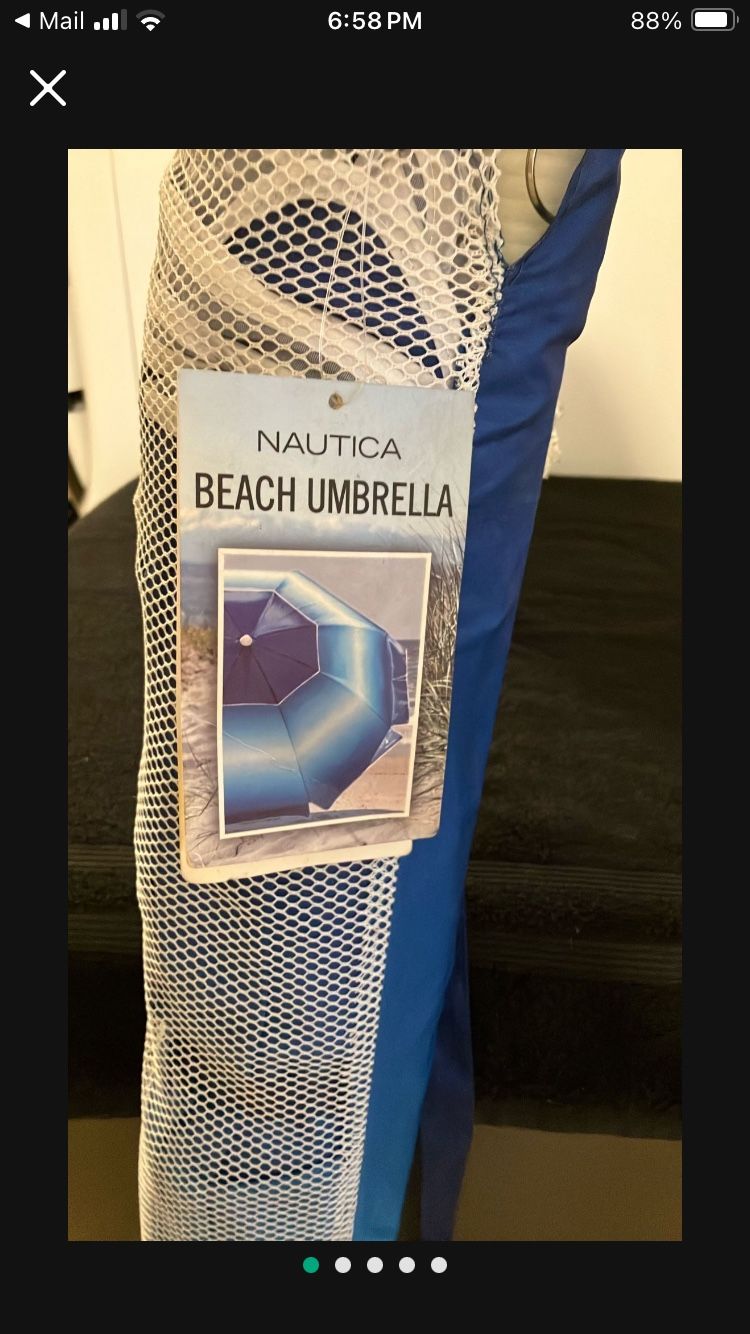 Nautica 7 foot Beach umbrella