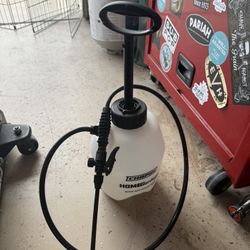 One Gallon Sprayer 