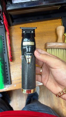 black and gold fx babyliss trimmer