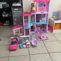 Barbie Doll House 