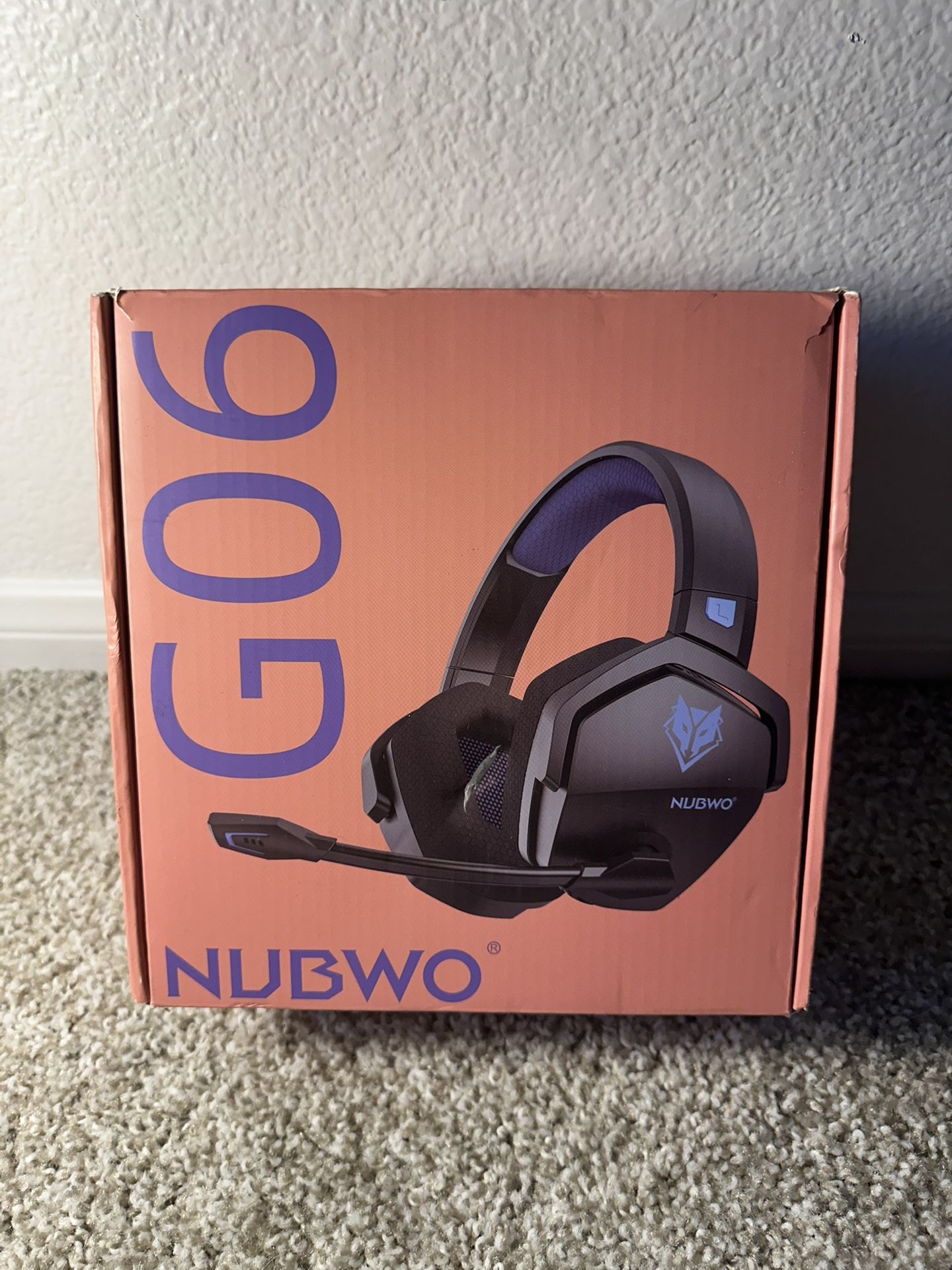 Dual Wireless Gaming Headset – Low Latency, 100-Hour Battery, PS5/PS4/PC Compatible