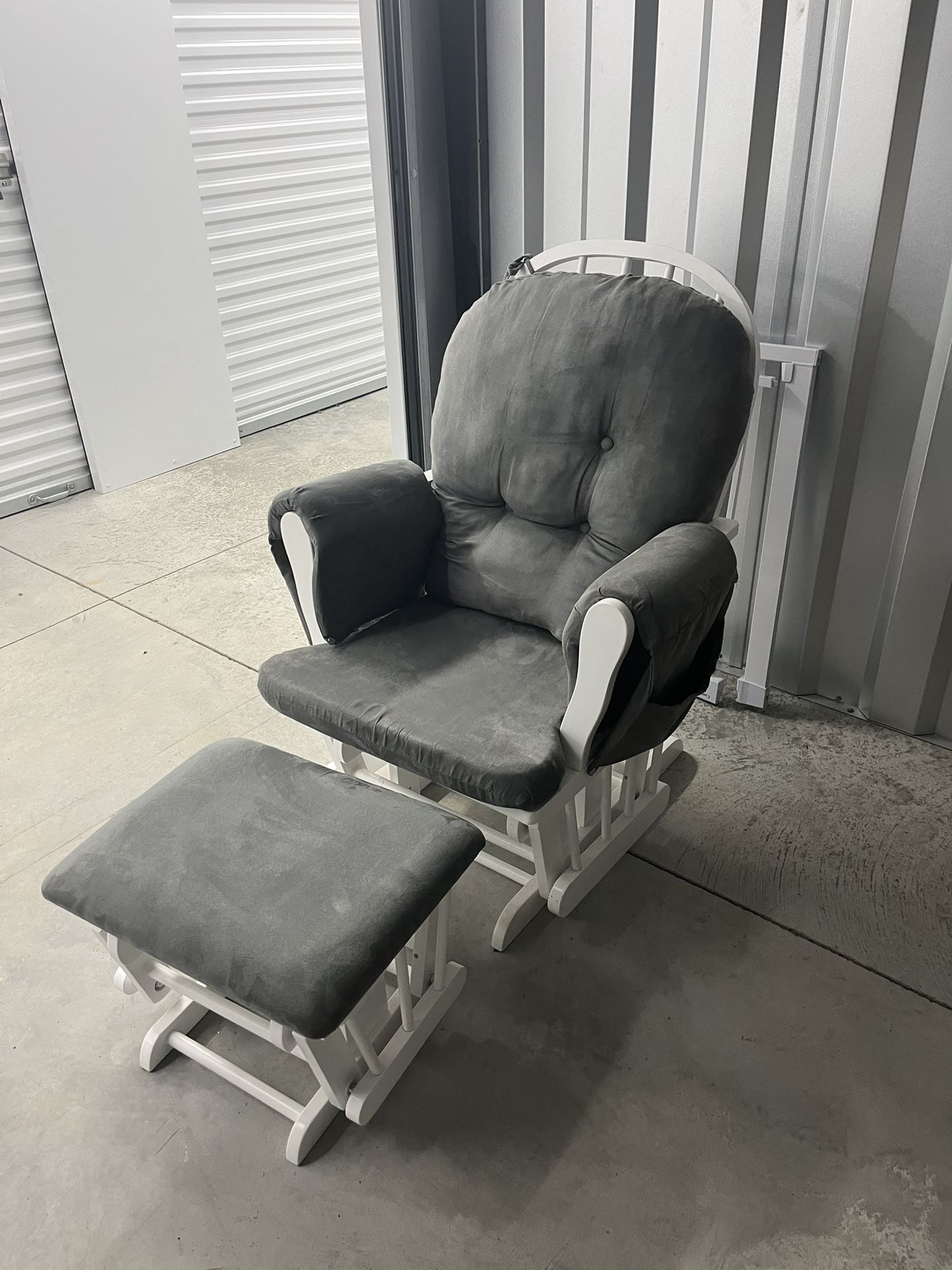 Glider Rocker Chair
