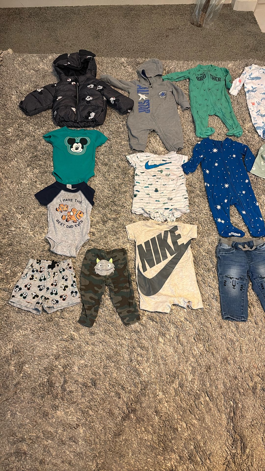 Baby clothes, size 6 months