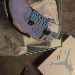 Jordan 4 “University Blue”