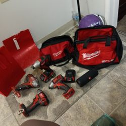 Milwaukee Seasonal Christmas Sales Starts Now 2pc 100