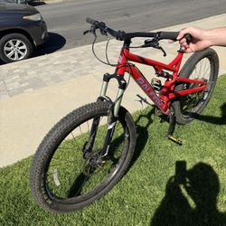 Raleigh Kodiak 2 Mountain Bike