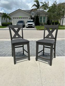 Set of 2 Counter Height X-Back Chairs – Upholstered Seats