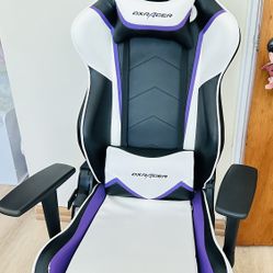 DXRacer Gaming chair