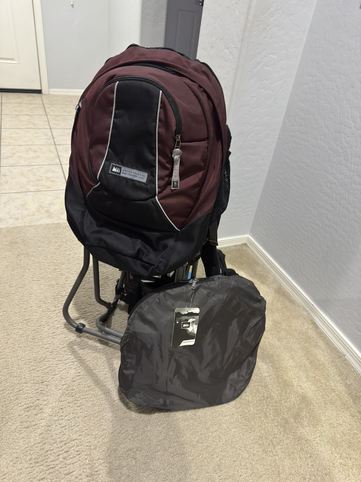 REI PiggyBack Carrier Hiking Backpack