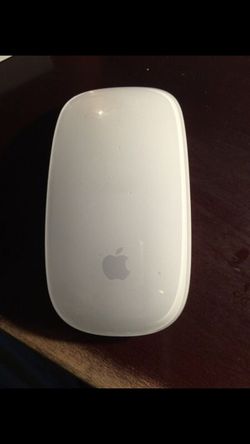 Apple Magic Mouse in box, barely used.